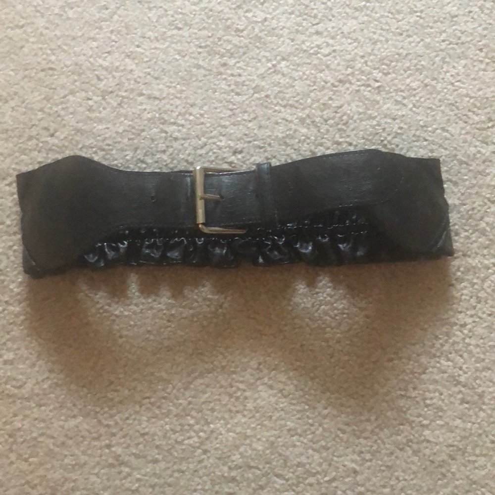 Faux leather cinched belt